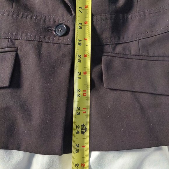 Worthington Ladies Fully Lined Black Blazer, Size 8 - Picture 12 of 13